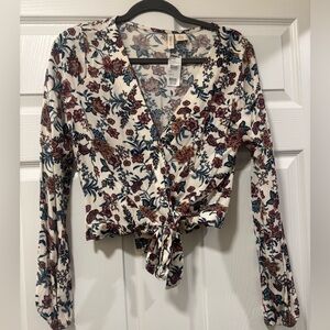 NWT- Floral Wrap Top